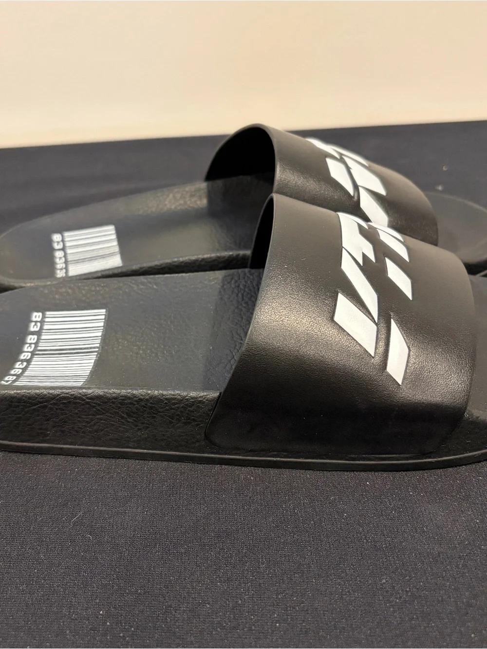 Vetements vtmnts barcode